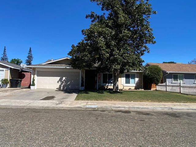 13163 Barnes Ave, Waterford, CA 95386