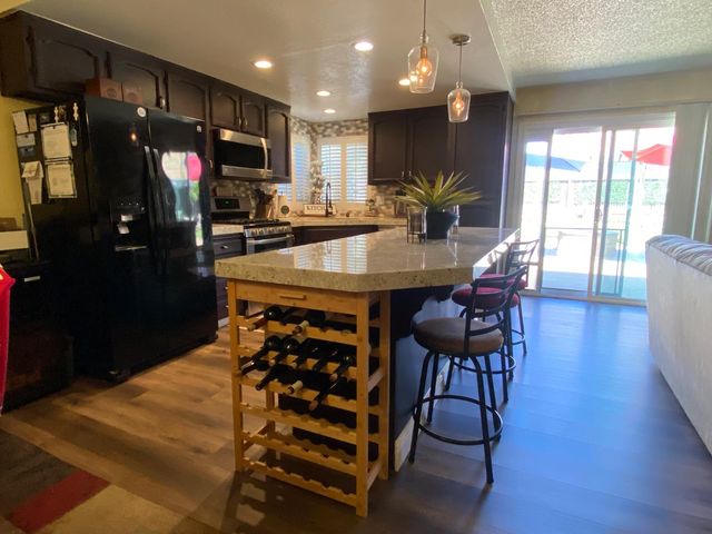 13163 Barnes Ave, Waterford, CA 95386