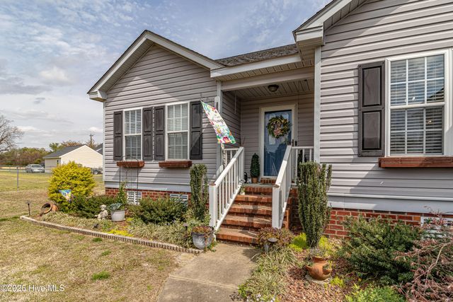 102 Wesley Drive, Goldsboro, NC 27534