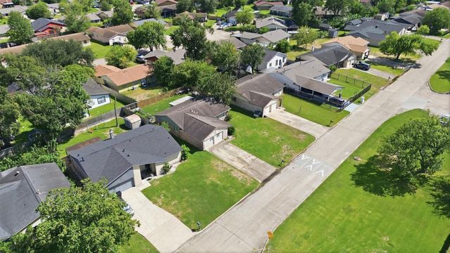 2626 John Ralston Road, Houston, TX 77013