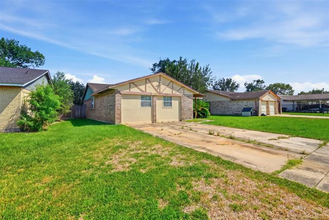 2626 John Ralston Road, Houston, TX 77013