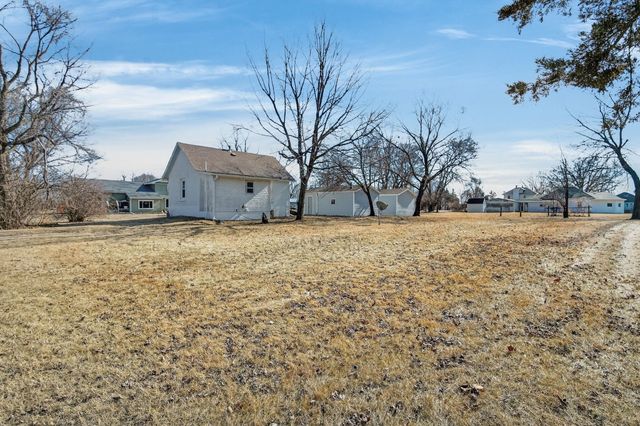 903 Walnut Street, Melcher Dallas, IA 50163