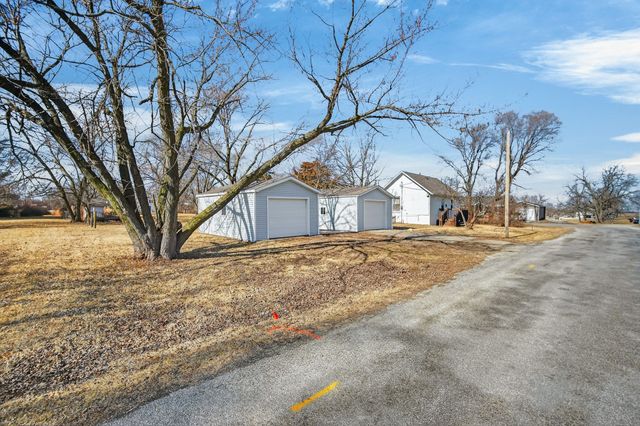 903 Walnut Street, Melcher Dallas, IA 50163