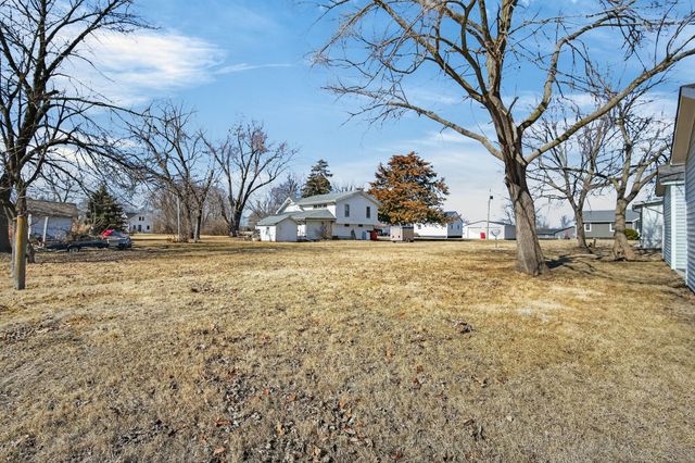 903 Walnut Street, Melcher Dallas, IA 50163