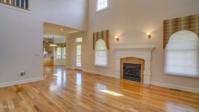 2005 Brentford Lane, Kingsport, TN 37664
