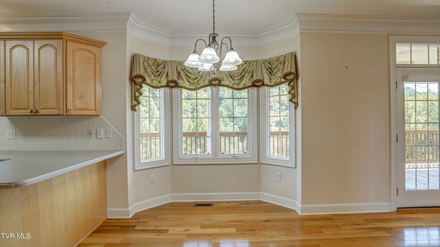 2005 Brentford Lane, Kingsport, TN 37664