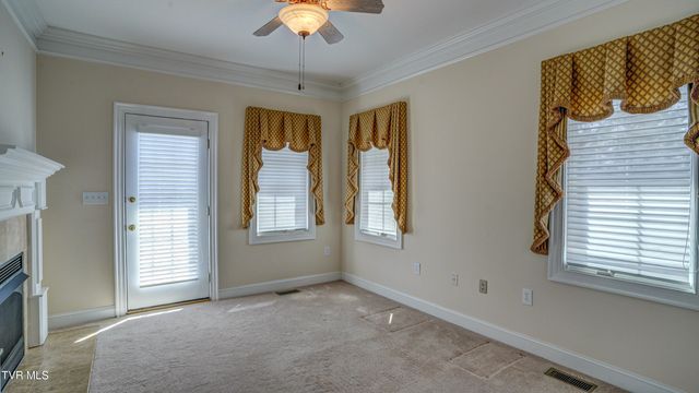 2005 Brentford Lane, Kingsport, TN 37664