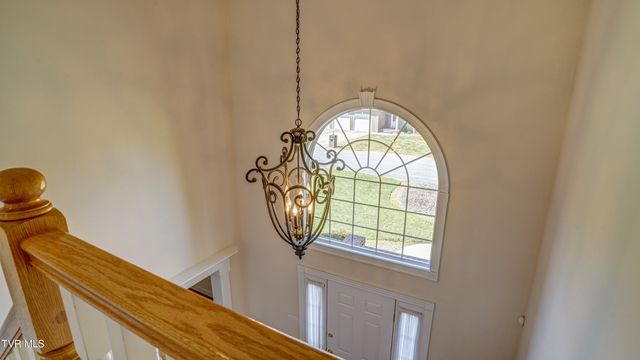 2005 Brentford Lane, Kingsport, TN 37664