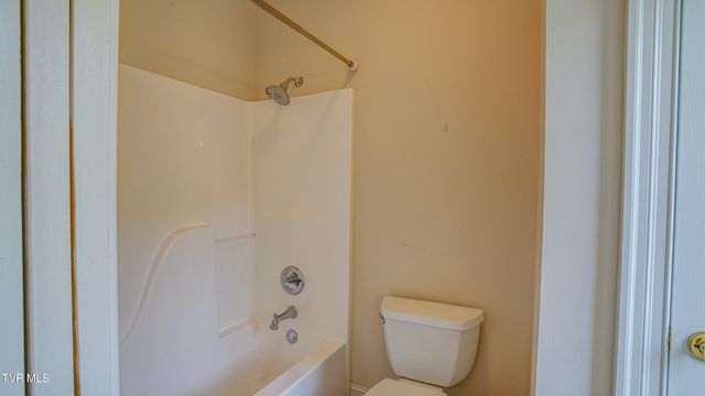 2005 Brentford Lane, Kingsport, TN 37664