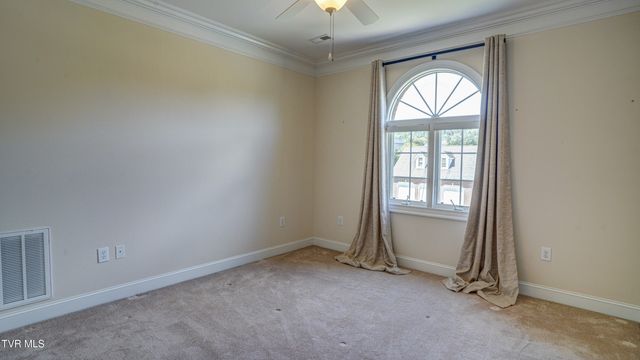 2005 Brentford Lane, Kingsport, TN 37664