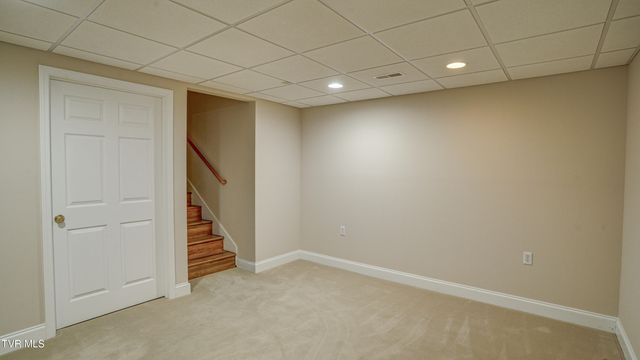 2005 Brentford Lane, Kingsport, TN 37664