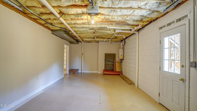 2005 Brentford Lane, Kingsport, TN 37664