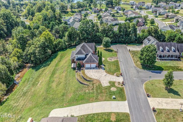 2005 Brentford Lane, Kingsport, TN 37664