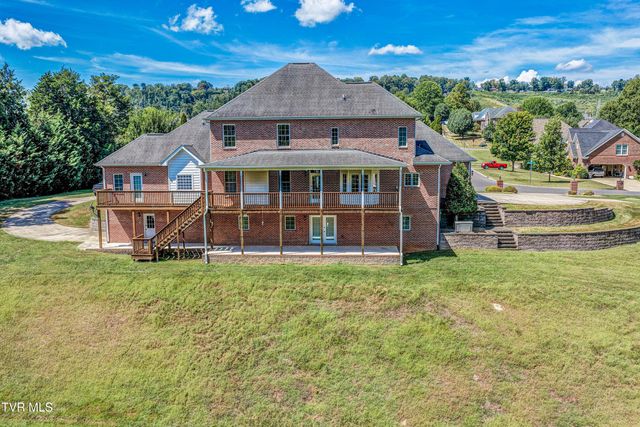 2005 Brentford Lane, Kingsport, TN 37664