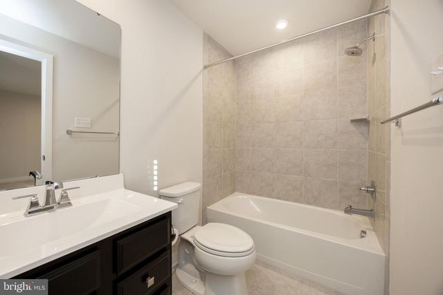 229 SUGAR MAPLE SQ, Downingtown, PA 19335