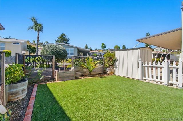 525 W El Norte Pkwy 126, Escondido, CA 92026