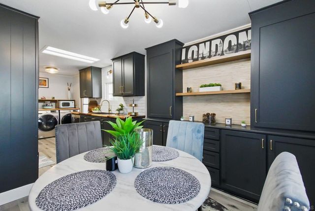 525 W El Norte Pkwy 126, Escondido, CA 92026