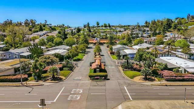 525 W El Norte Pkwy 126, Escondido, CA 92026