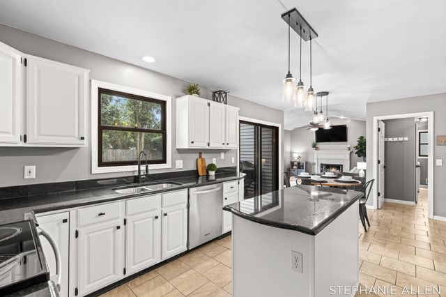 7429 Saint George Circle, Portage, MI 49024