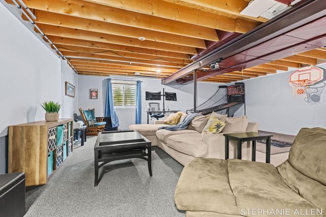7429 Saint George Circle, Portage, MI 49024