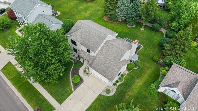 7429 Saint George Circle, Portage, MI 49024
