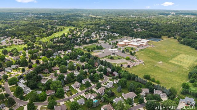7429 Saint George Circle, Portage, MI 49024