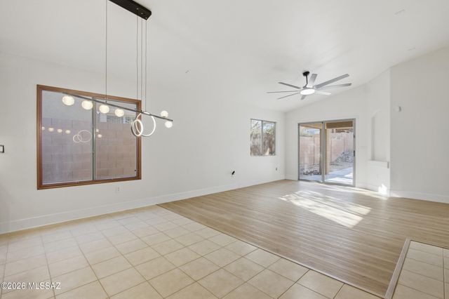 114 S Beyerville Place, Sahuarita, AZ 85629