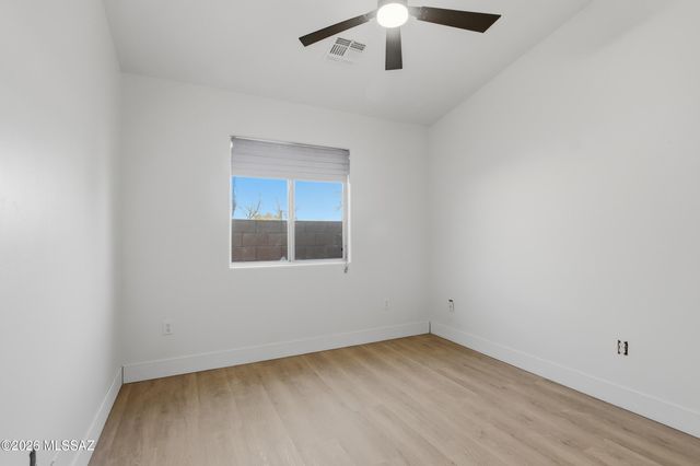 114 S Beyerville Place, Sahuarita, AZ 85629