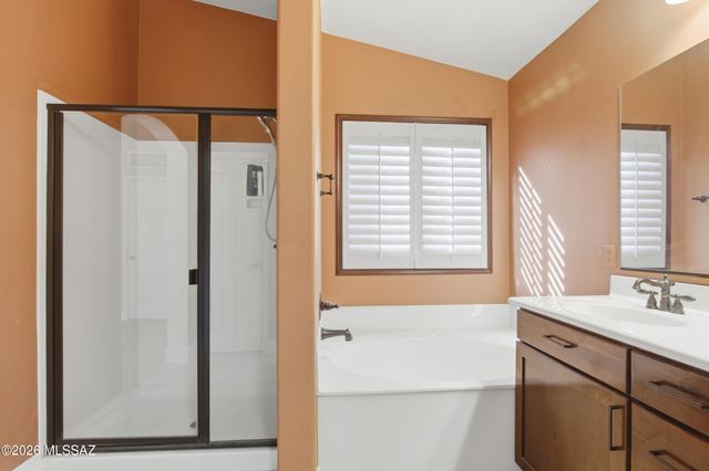 114 S Beyerville Place, Sahuarita, AZ 85629