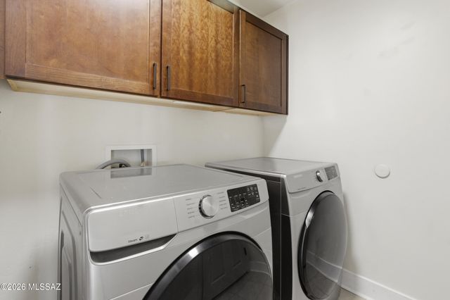 114 S Beyerville Place, Sahuarita, AZ 85629