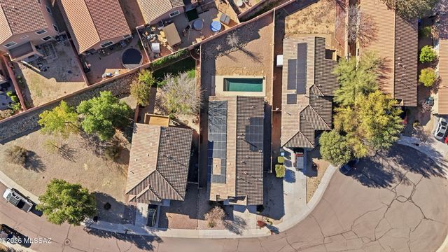 114 S Beyerville Place, Sahuarita, AZ 85629