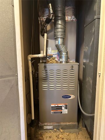 532 Plainview Drive, Hurst, TX 76054