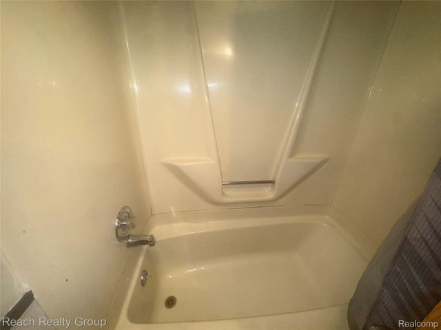 25608 Pickford, Redford Charter Township, MI 48240