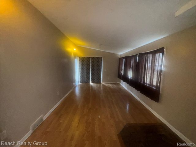 25608 Pickford, Redford Charter Township, MI 48240