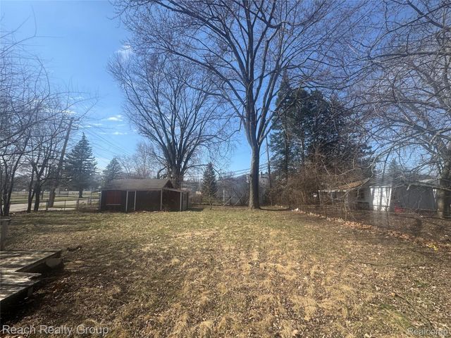 25608 Pickford, Redford Charter Township, MI 48240