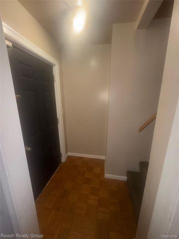 25608 Pickford, Redford Charter Township, MI 48240