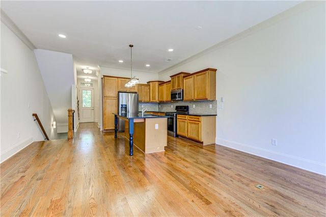 1422 Briarhaven Trail NE, Atlanta, GA 30319