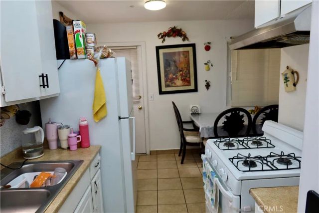 329 E Belmont, Ontario, CA 91761