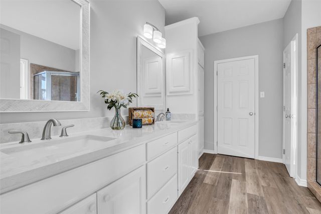 1075 Harrisburg Road, Brenham, TX 77833