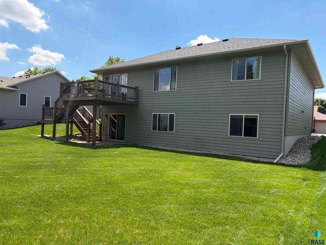 7504 S Aftyn Ave Avenue, Sioux Falls, SD 57108