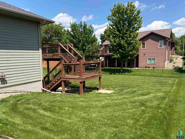 7504 S Aftyn Ave Avenue, Sioux Falls, SD 57108