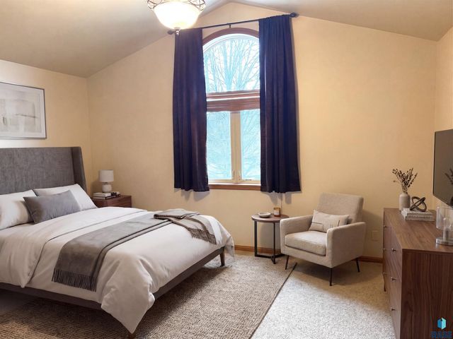 7504 S Aftyn Ave Avenue, Sioux Falls, SD 57108