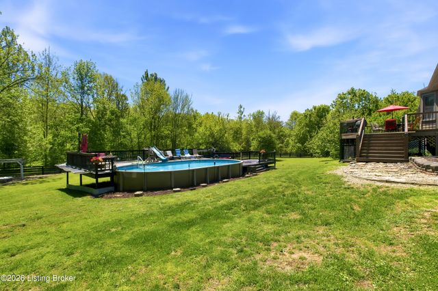 2010 Clearview Dr, La Grange, KY 40031