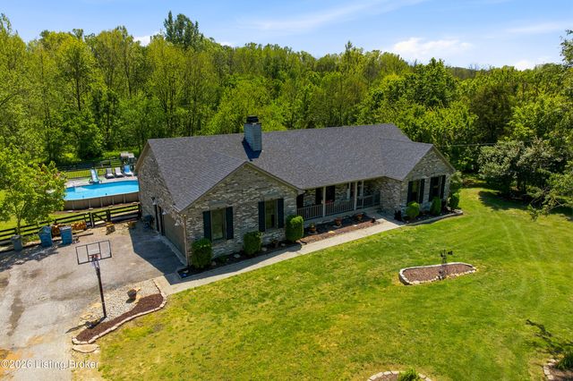 2010 Clearview Dr, La Grange, KY 40031