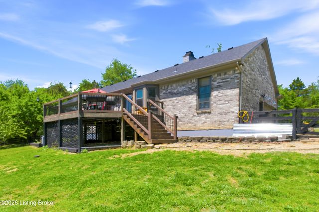 2010 Clearview Dr, La Grange, KY 40031
