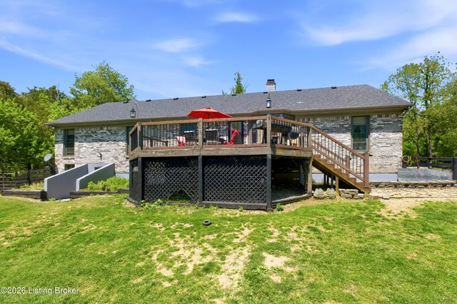 2010 Clearview Dr, La Grange, KY 40031