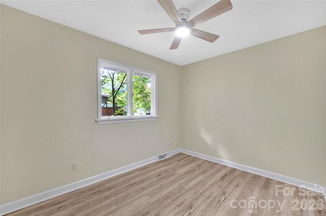 233 Dogwood Drive, Mount Holly, NC 28120