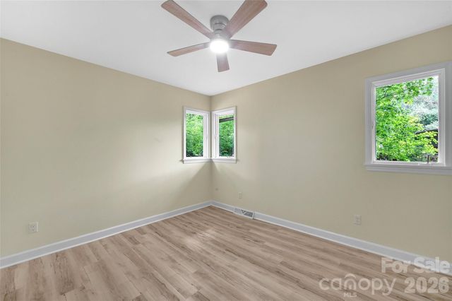 233 Dogwood Drive, Mount Holly, NC 28120
