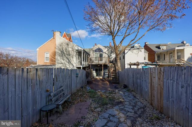 522 E ORANGE ST, Lancaster, PA 17602