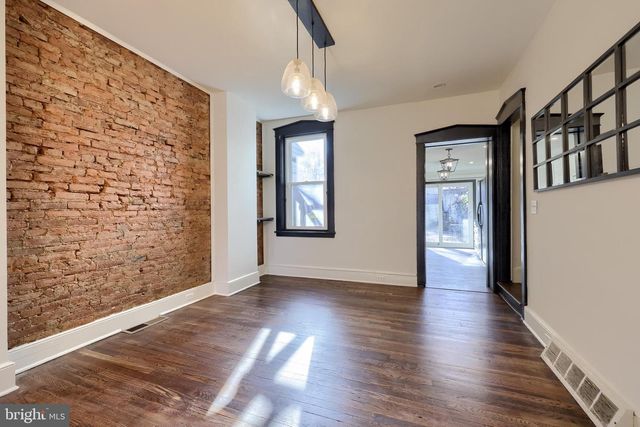 522 E ORANGE ST, Lancaster, PA 17602